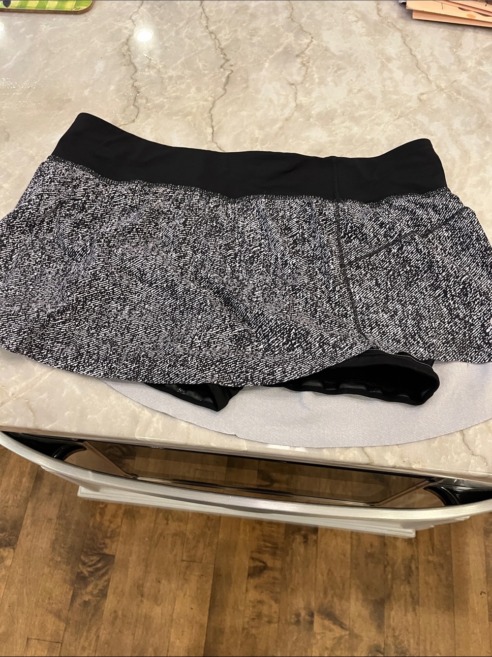 Lululemon Black Short Skirt Size 10